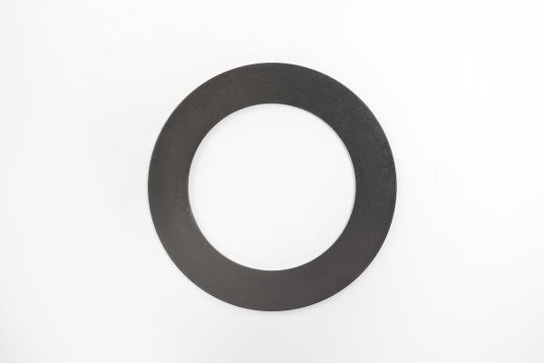 Flat spacers